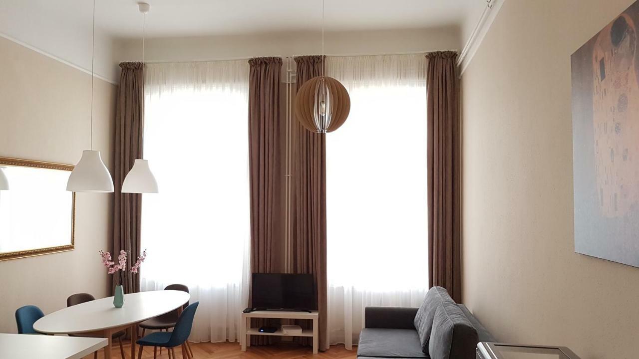 Cbs Apartments Budapest Exterior photo